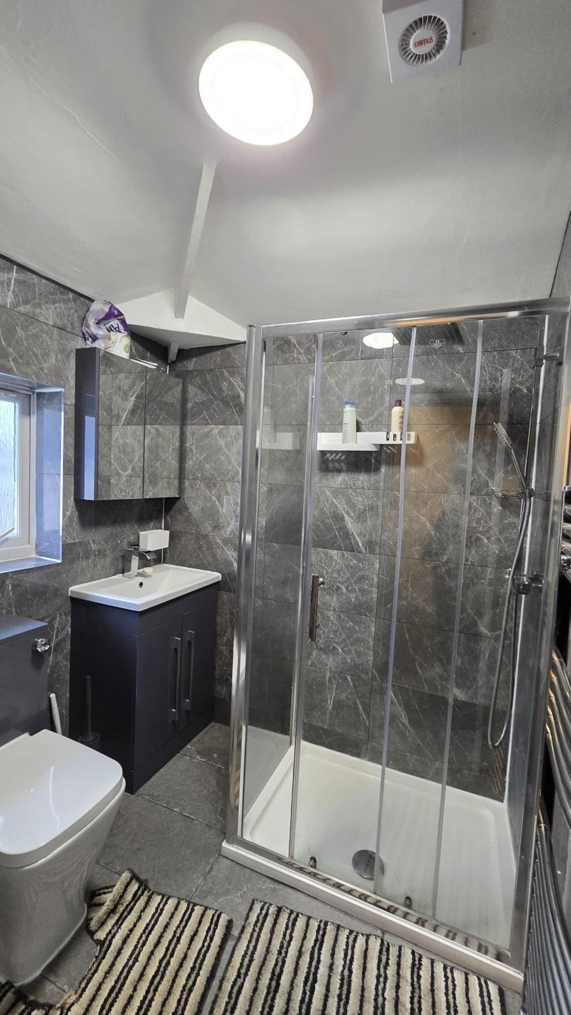 Entire Three Bedroom House In Birmingham Esterno foto