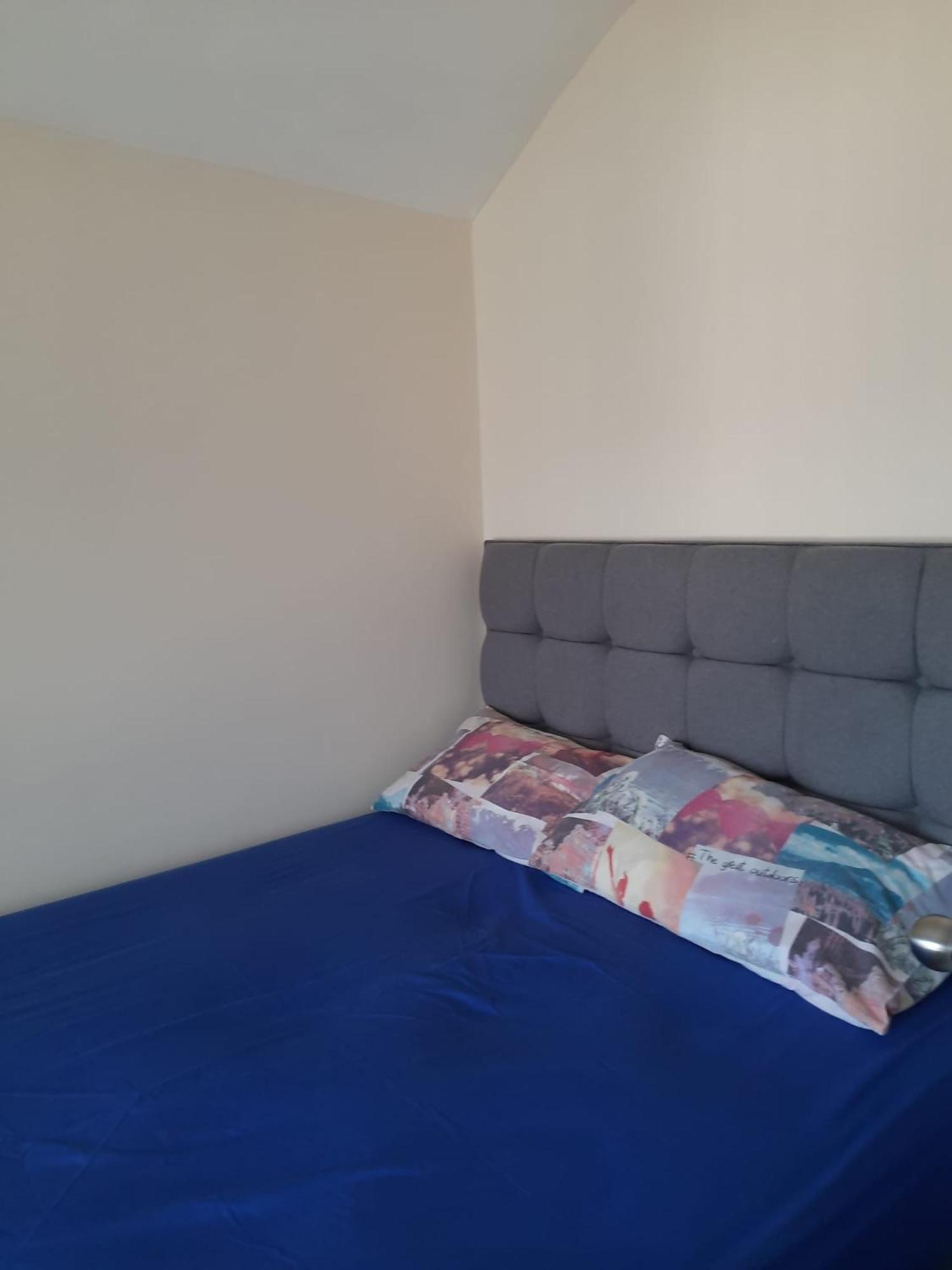 Entire Three Bedroom House In Birmingham Esterno foto