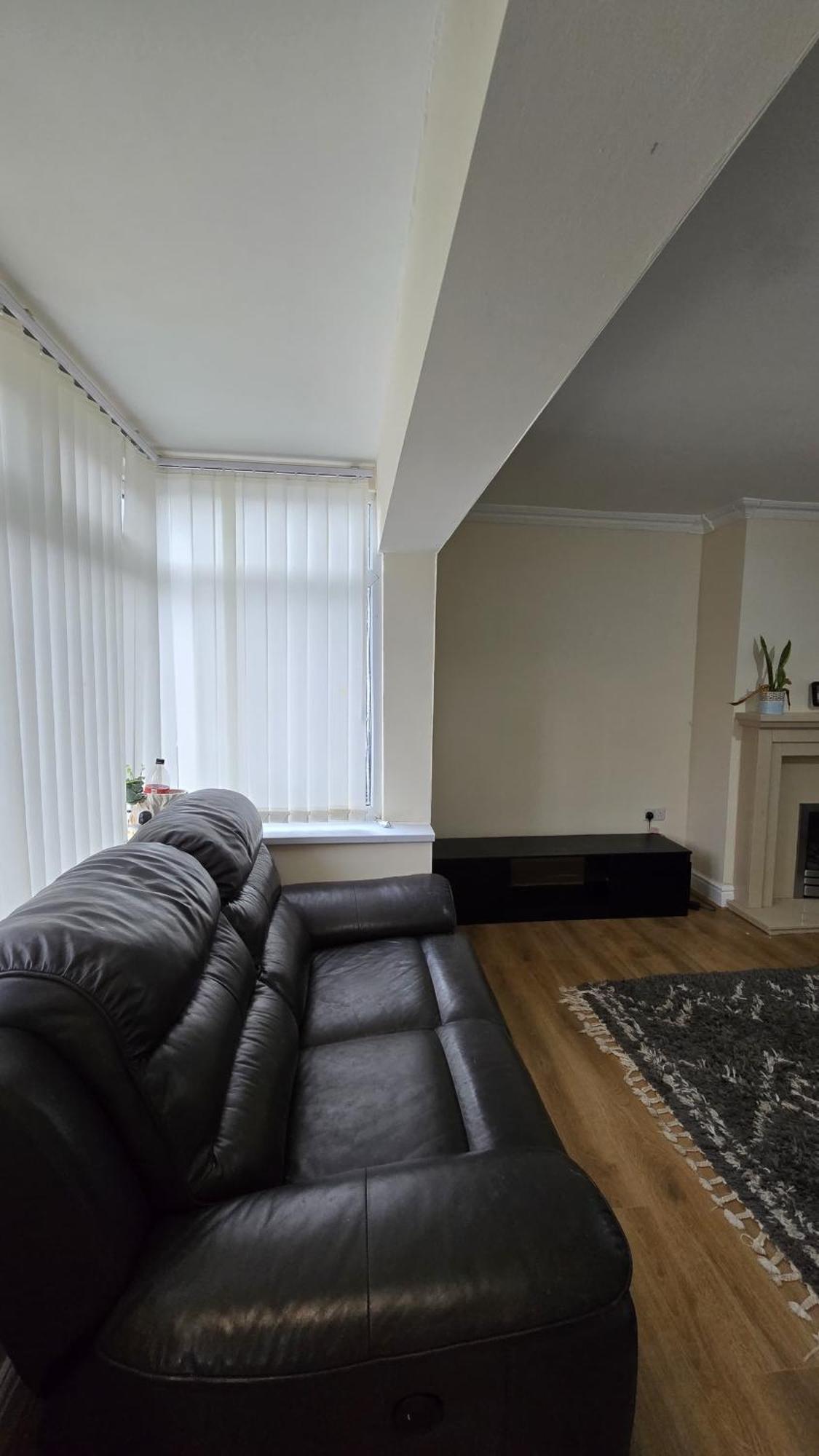 Entire Three Bedroom House In Birmingham Esterno foto